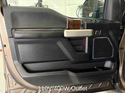 Used 2017 Ford F150 Lariat w/ Equipment Group 502A Luxury image 13