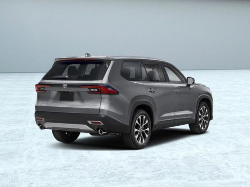New 2026 Toyota Grand Highlander AWD Hybrid image 2