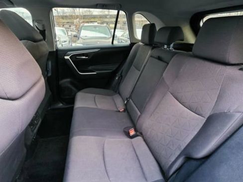Used 2019 Toyota RAV4 XLE w/ Convenience Package image 36