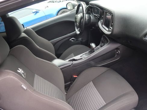 Used 2020 Dodge Challenger R/T Scat Pack RWD image 23