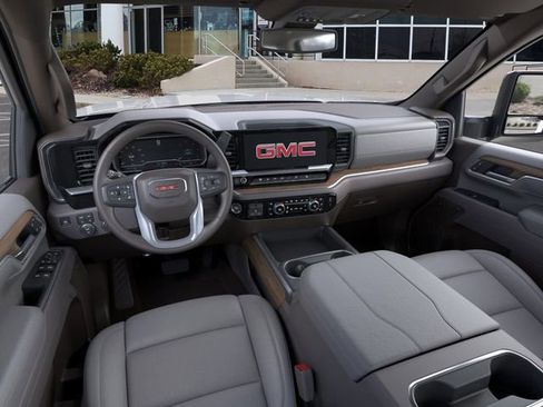 New 2026 GMC Sierra 2500 SLT w/ SLT Premium Package image 15