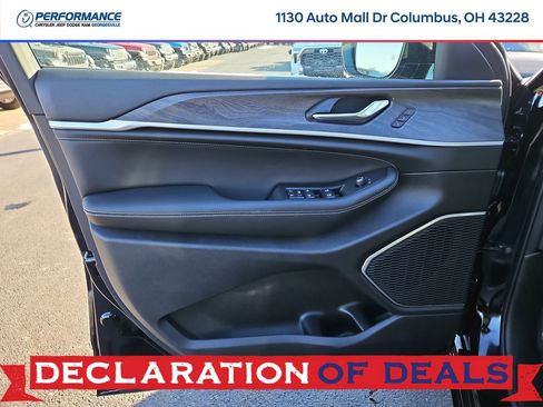 New 2026 Jeep Grand Cherokee Limited image 19