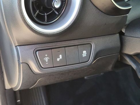 Used 2024 Kia Forte LXS w/ LXS Technology Package image 17