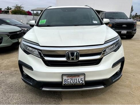 Used 2019 Honda Pilot Touring image 2
