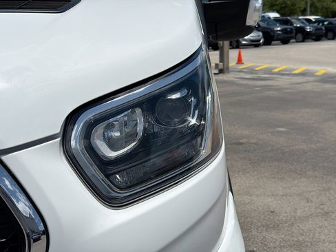 Used 2023 Ford Transit 350 XLT RWD image 9