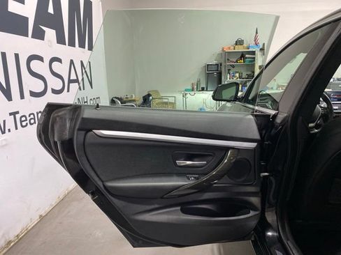 Used 2018 BMW 330i Gran Turismo xDrive AWD/4WD image 22