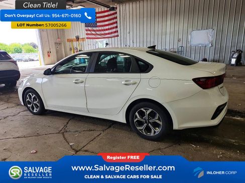 Used 2020 Kia Forte LXS FWD image 3
