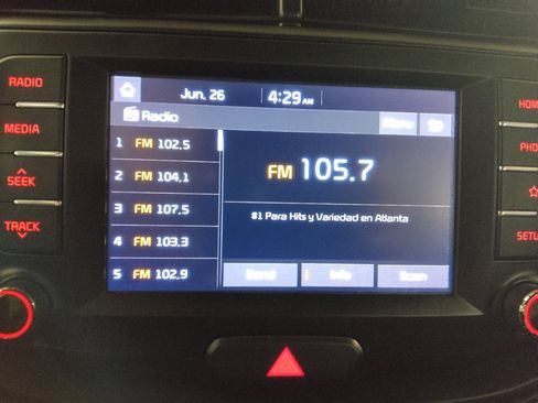 Used 2020 Kia Soul LX FWD image 25
