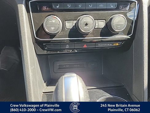 Certified 2023 Volkswagen Atlas SEL AWD/4WD image 8