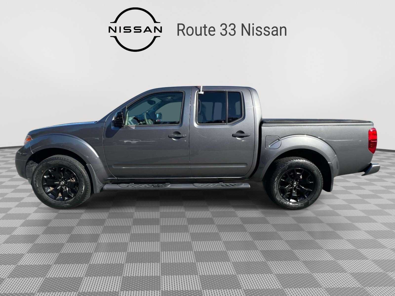 Used 2021 Nissan Frontier SV w/ Midnight Edition Floor Mats AWD/4WD image 5