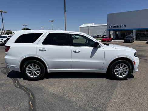 Used 2025 Dodge Durango GT RWD image 4