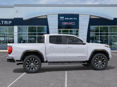 New 2026 GMC Canyon Denali AWD/4WD image 7