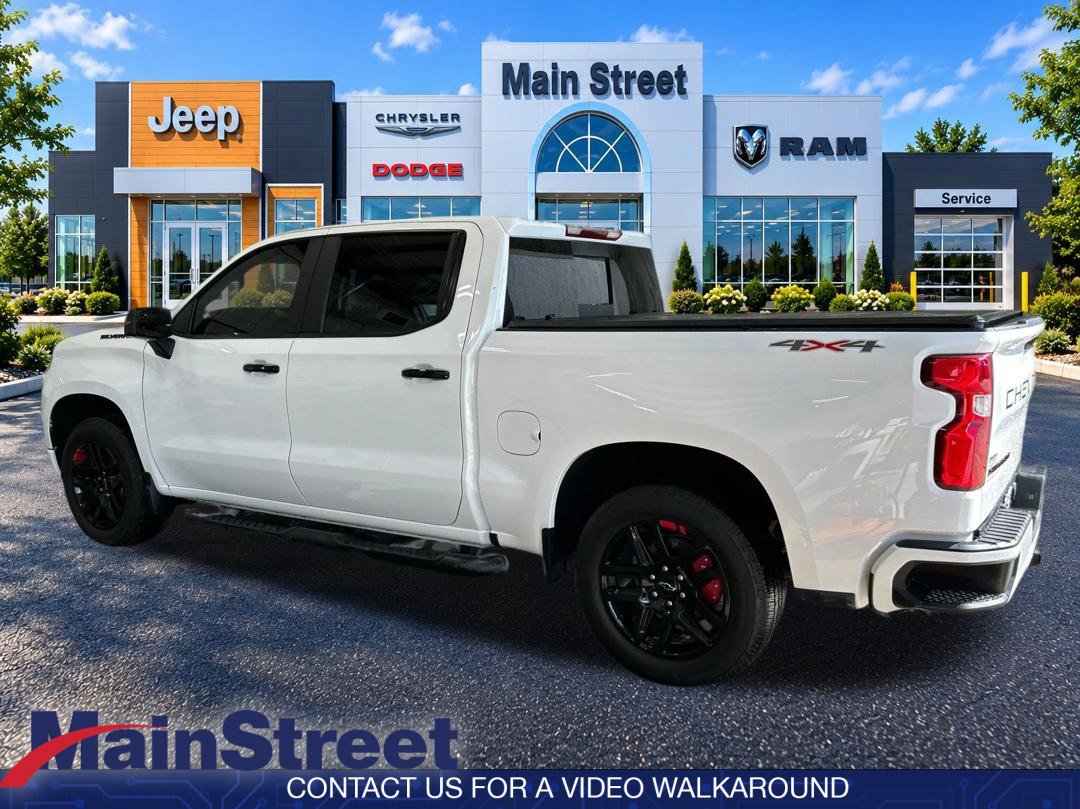 Used 2022 Chevrolet Silverado 1500 RST w/ Redline Edition AWD/4WD image 3
