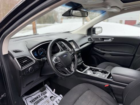 Used 2019 Ford Edge SEL image 17