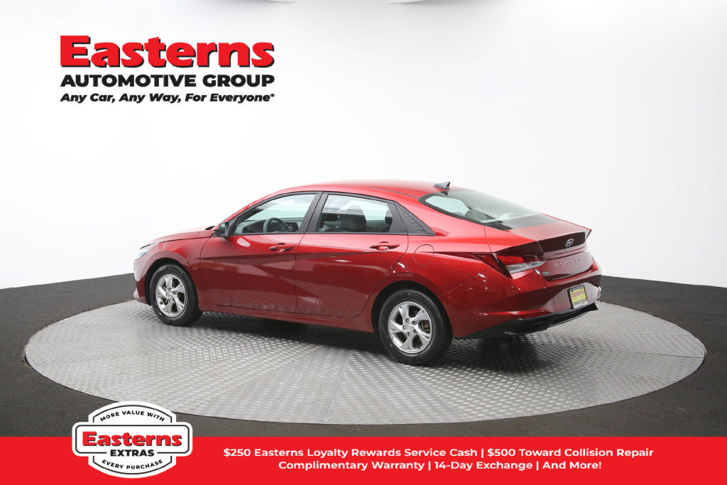 Used 2023 Hyundai Elantra SE w/ Cargo Package FWD image 63