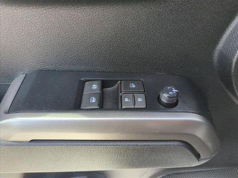 Used 2022 Toyota Tacoma SR5 image 23