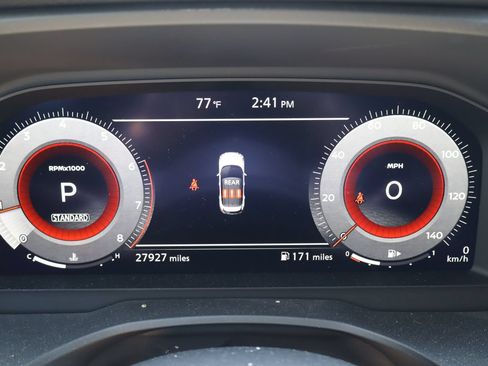 Used 2024 Nissan Rogue Platinum FWD image 10