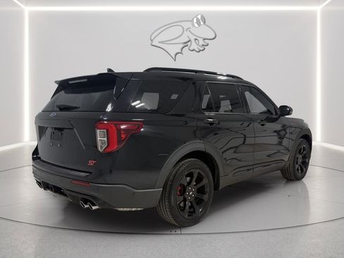 Used 2020 Ford Explorer ST w/ ST Street Pack image 6