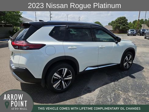Used 2023 Nissan Rogue Platinum AWD/4WD image 12