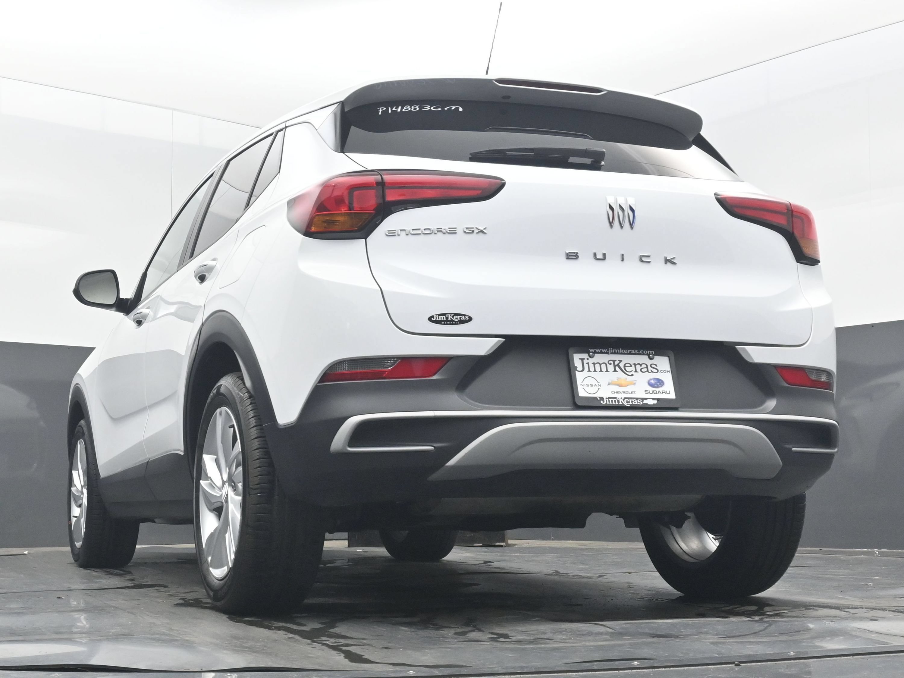 Certified 2025 Buick Encore GX Preferred FWD image 32