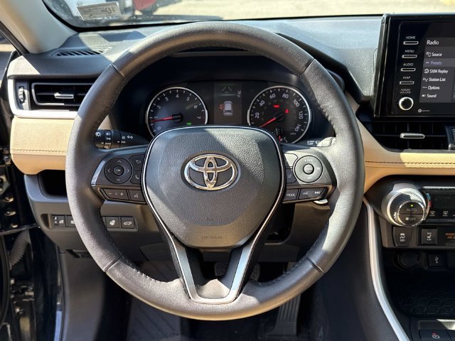 Used 2022 Toyota RAV4 XLE Premium AWD/4WD image 19