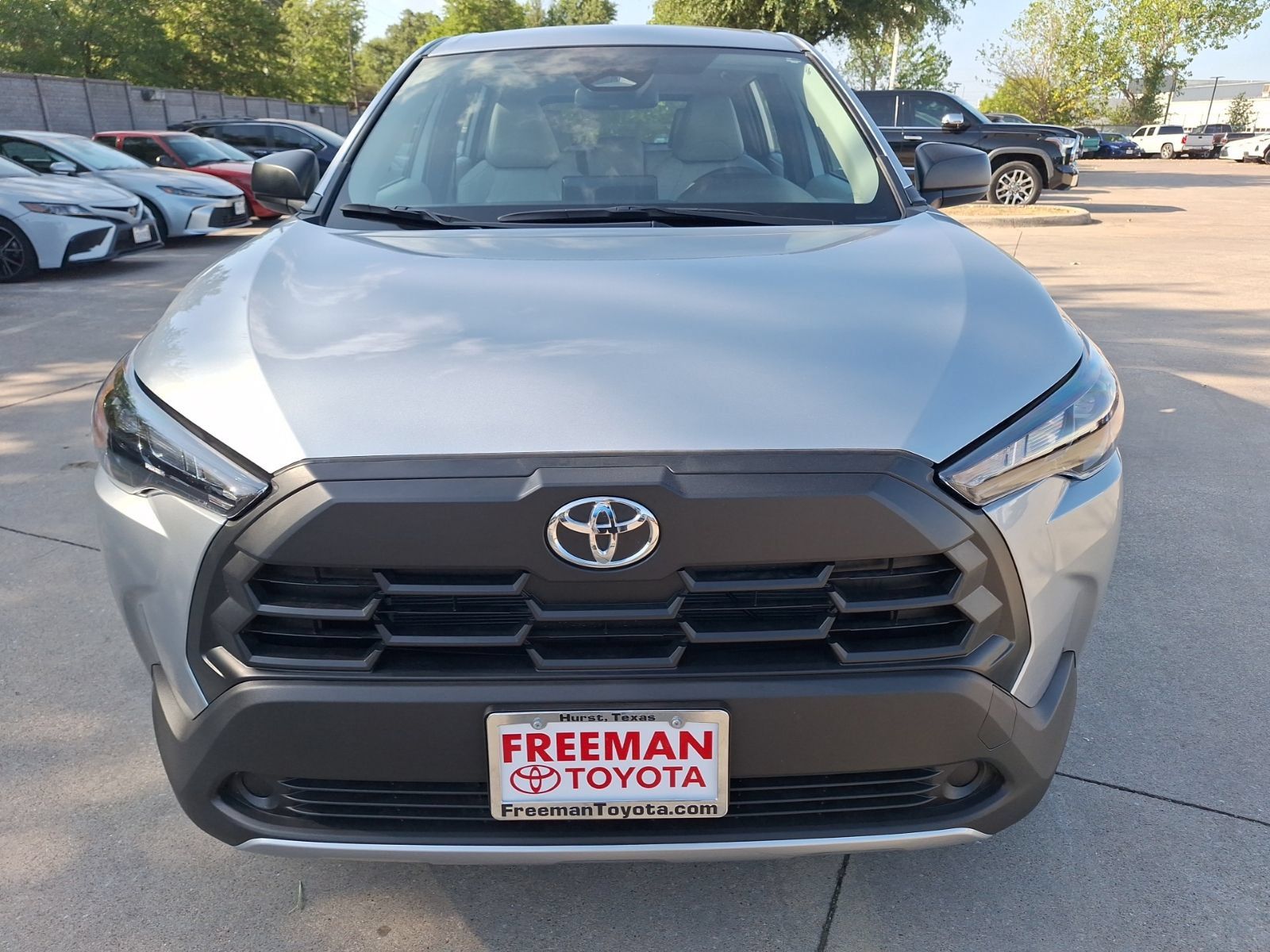 Used 2026 Toyota Corolla Cross L FWD image 9