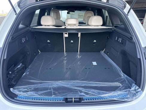 New 2026 Mercedes-Benz GLC 300 image 5