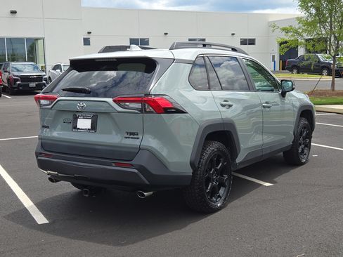 Used 2021 Toyota RAV4 TRD Off-Road AWD/4WD image 9