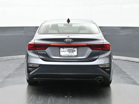 Used 2020 Kia Forte LXS FWD image 3