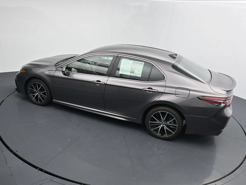 Used 2024 Toyota Camry SE FWD image 27