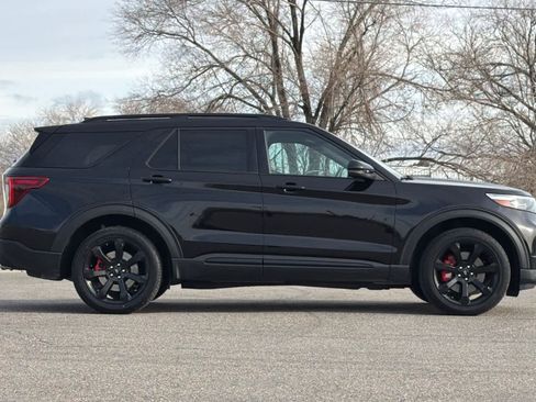 Used 2023 Ford Explorer ST w/ Equipment Group 401A image 8