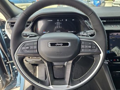 New 2026 Jeep Grand Cherokee L Limited w/ Limited Altitude Package AWD/4WD image 25