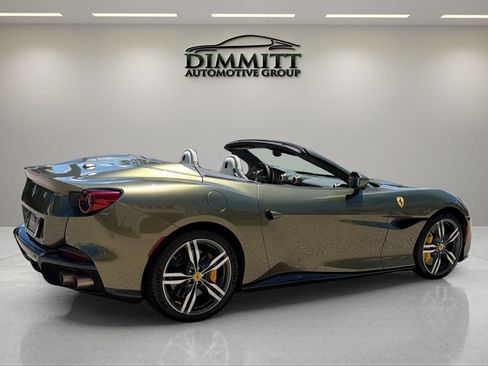 Used 2023 Ferrari Portofino M RWD image 8