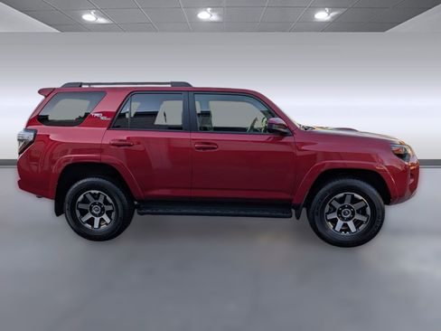 Used 2024 Toyota 4Runner TRD Off-Road image 8