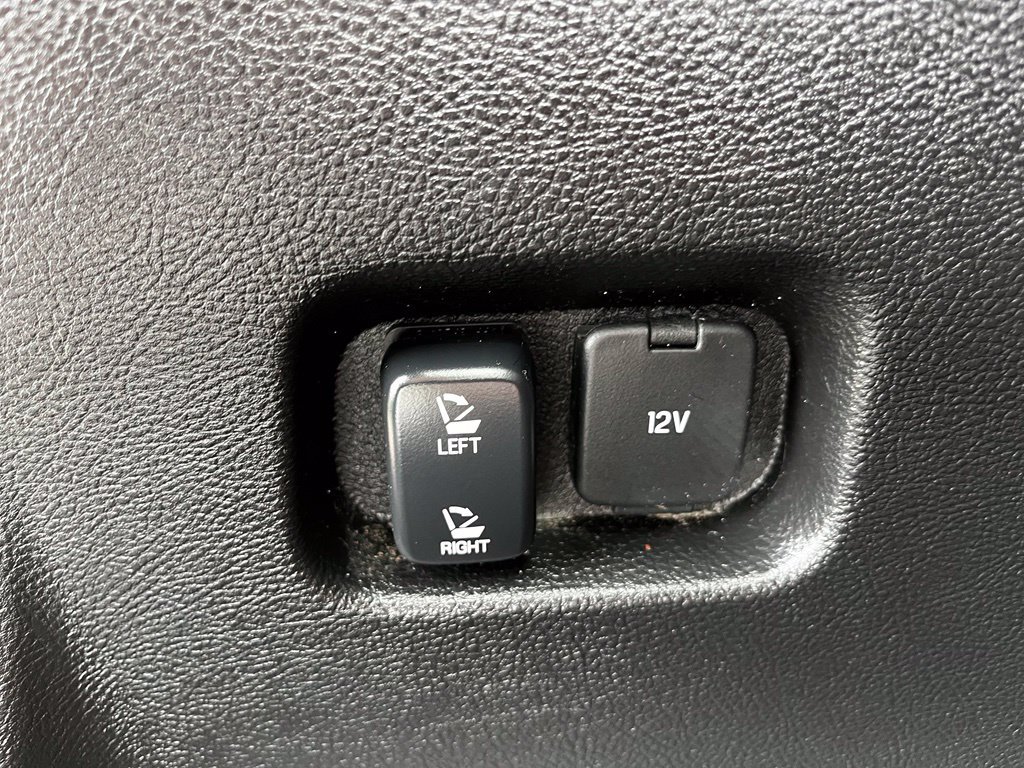 Used 2024 Ford Edge SEL AWD/4WD image 30