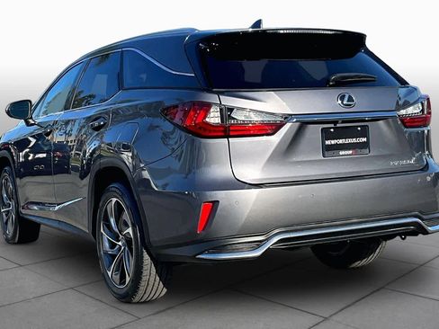 Used 2018 Lexus RX 350L Luxury w/ Accessory Package FWD image 11
