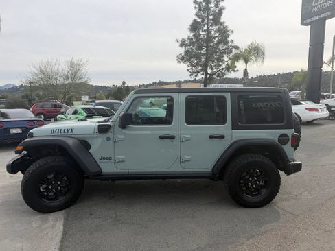 Used 2024 Jeep Wrangler Willys image 8