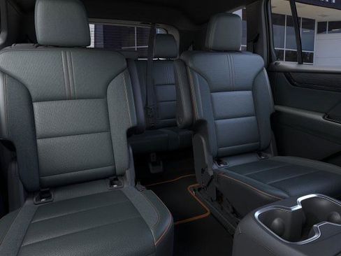 New 2026 GMC Acadia AT4 w/ Luxury Package image 44