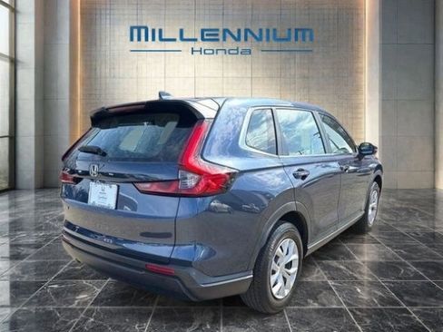 Used 2023 Honda CR-V LX image 16