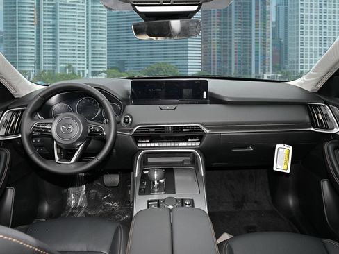 New 2026 MAZDA CX-70 3.3 Turbo w/ Preferred Package AWD/4WD image 8