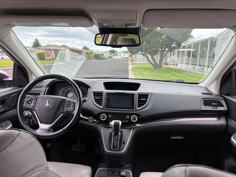 Used 2015 Honda CR-V Touring image 4