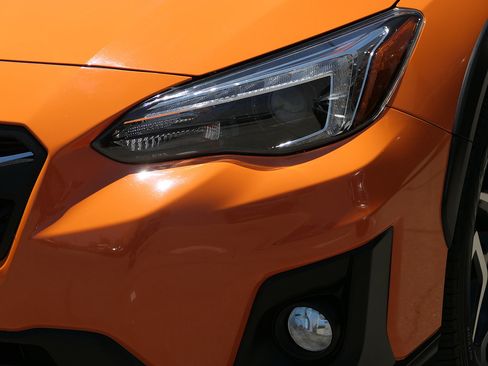 Used 2019 Subaru Crosstrek 2.0i Limited w/ Moonroof Package w/Navigation AWD/4WD image 9