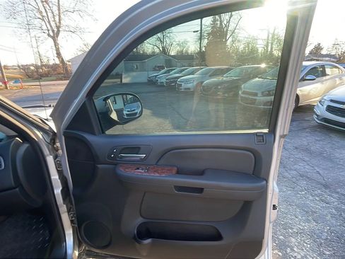 Used 2007 Chevrolet Silverado 1500 LTZ w/ Safety Package AWD/4WD image 24