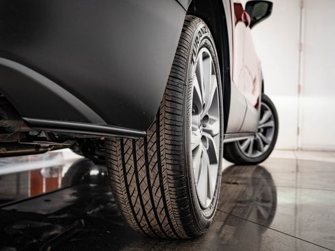 Used 2025 MAZDA CX-30 AWD 2.5 S w/ Premium Package image 40