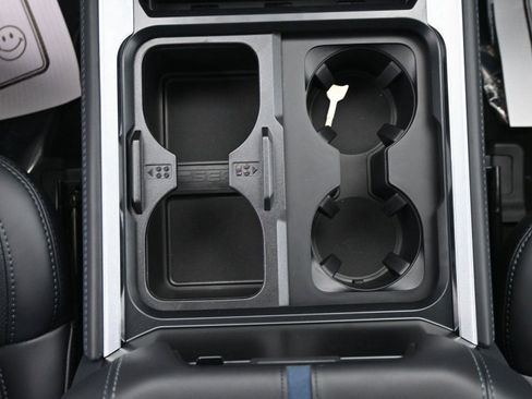 New 2026 Ford F250 Platinum image 36