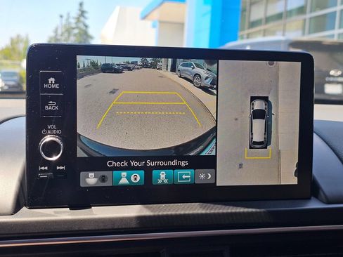 Used 2025 Honda Pilot Elite image 34