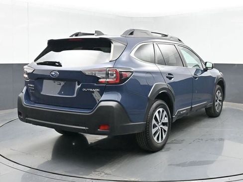 Used 2024 Subaru Outback Premium image 49