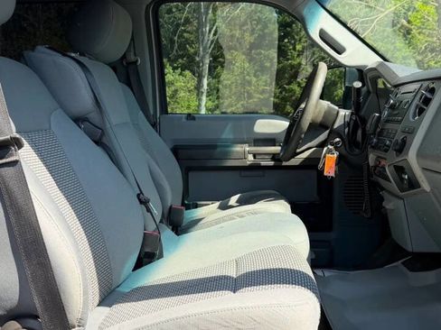 Used 2014 Ford F250 XLT w/ XLT Value Package image 29