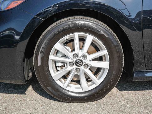 Used 2026 Toyota Camry LE FWD image 11