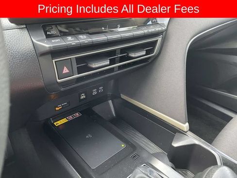 Used 2025 Toyota Camry LE FWD image 32